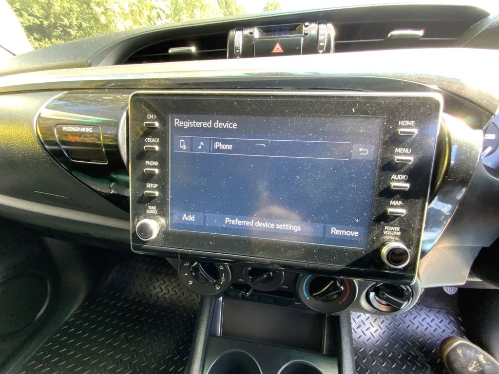 Used Toyota Hilux 2023 for sale - 75553980: Photo 24