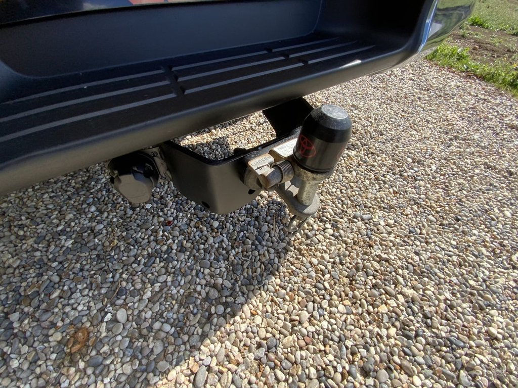 Used Toyota Hilux 2023 for sale - 75553980: Photo 27