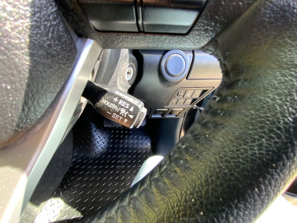 Used Toyota Hilux 2023 for sale - 75553980: Photo 36