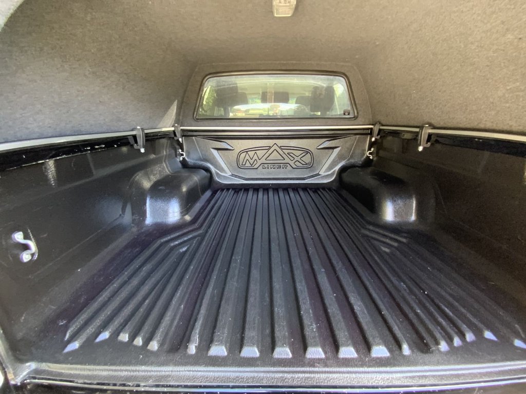 Used Toyota Hilux 2023 for sale - 75553980: Photo 43