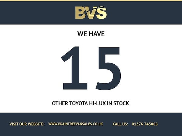 Used Toyota Hilux 2023 for sale - 75553980: Photo 44