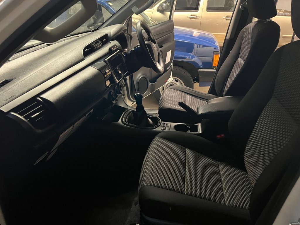 Used Toyota Hilux 2019 for sale - 76338570: Photo 10