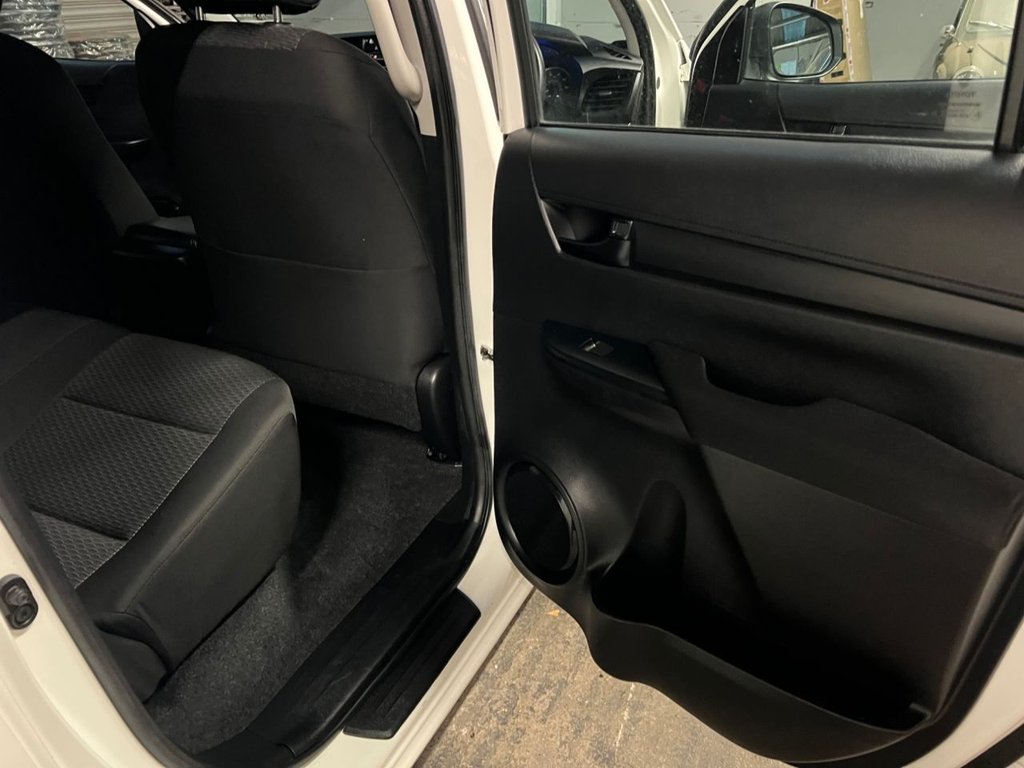 Used Toyota Hilux 2019 for sale - 76338570: Photo 11