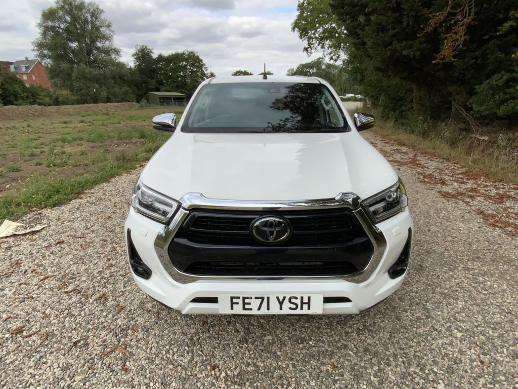 Used Toyota Hilux 2021 for sale - 76710918: Photo 2