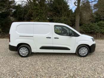 Used Citroen Berlingo 2020 for sale - 73620401: Photo