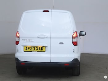 Used Ford Transit Courier 2023 for sale - 78742951: Photo