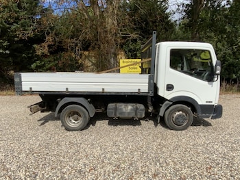 Used Nissan Cabstar 2016 for sale - 75739087: Photo