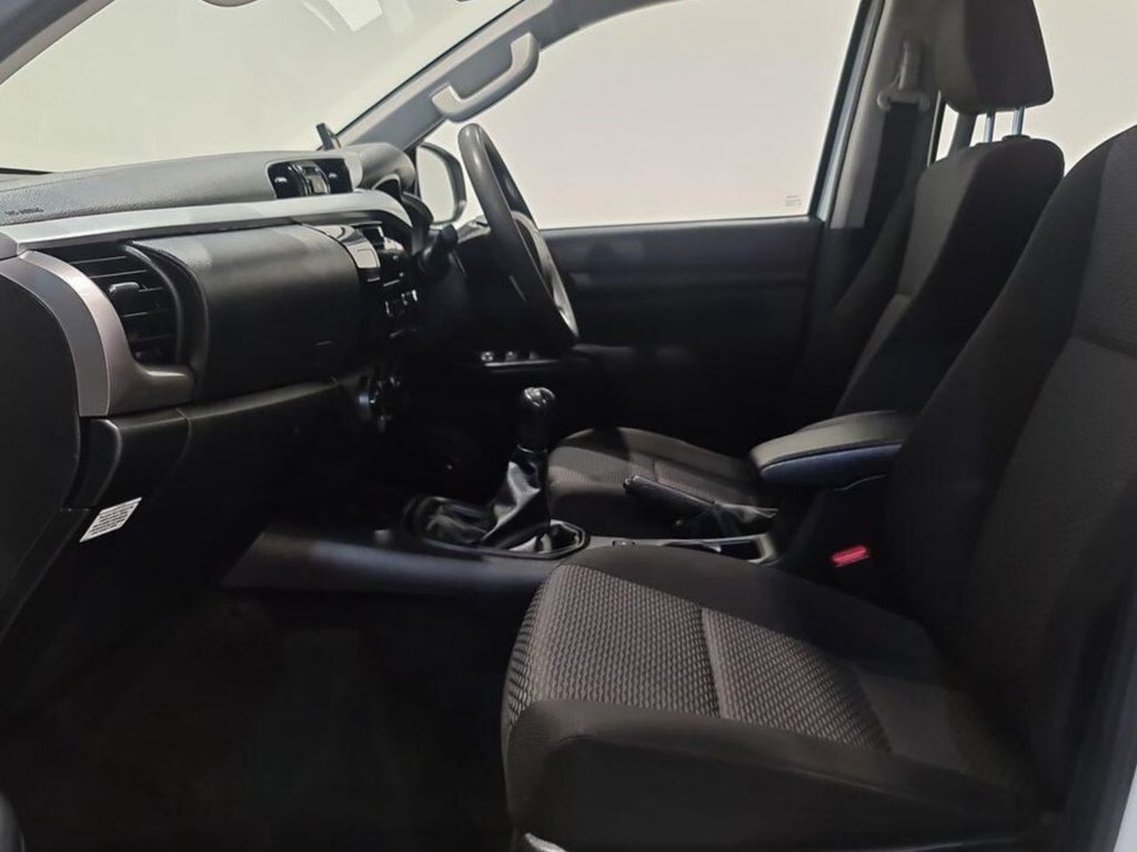 Used Toyota Hilux 2022 for sale - 77614126: Photo 20