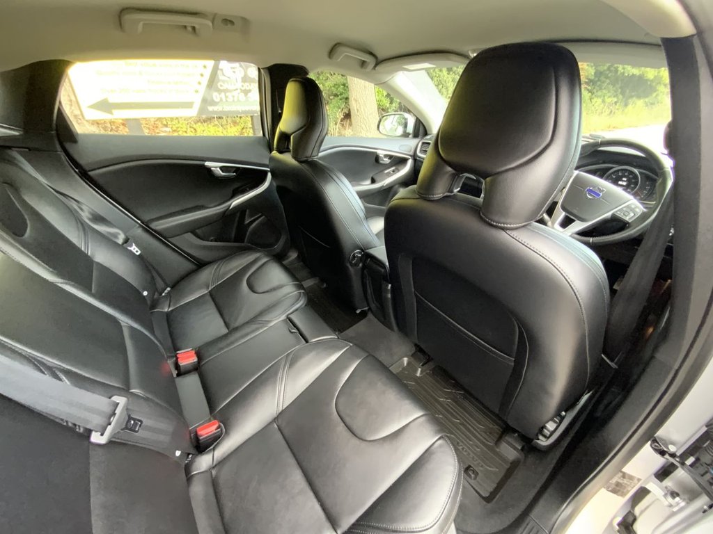 Used Volvo V40 2014 for sale - 75597295: Photo 16