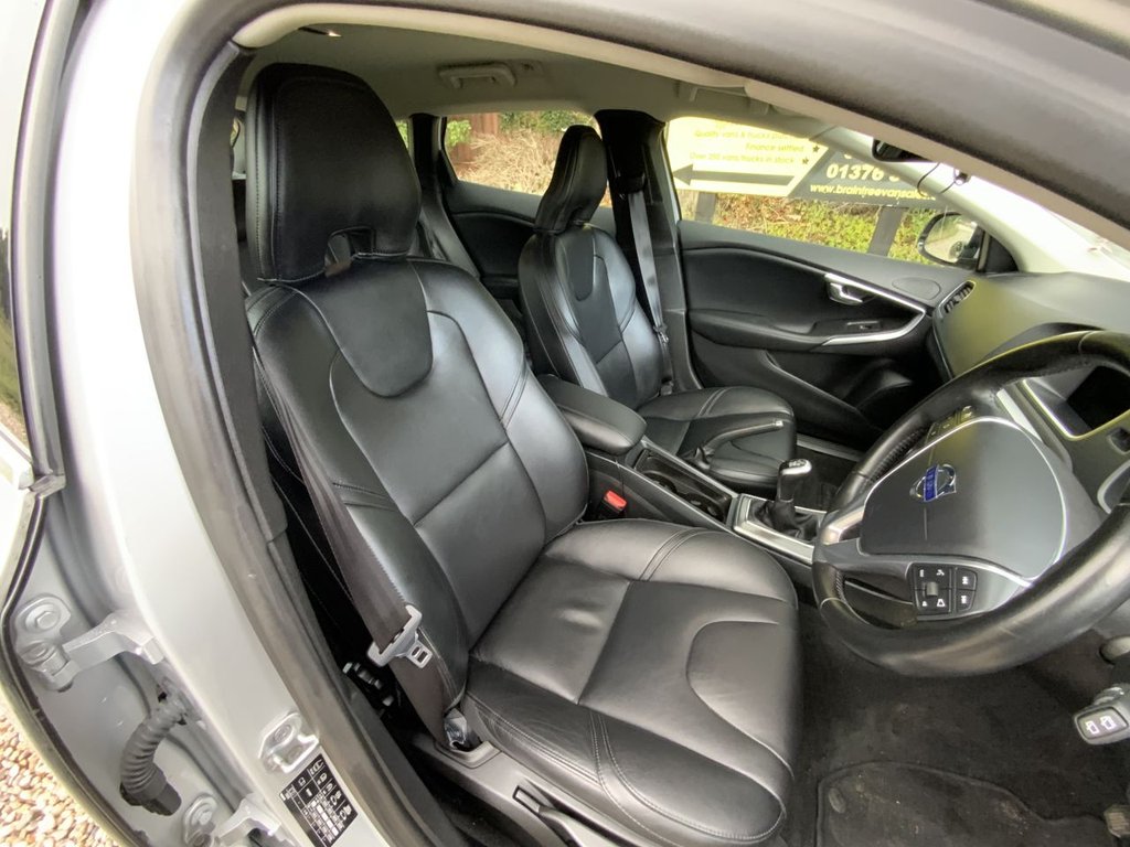 Used Volvo V40 2014 for sale - 75597295: Photo 19