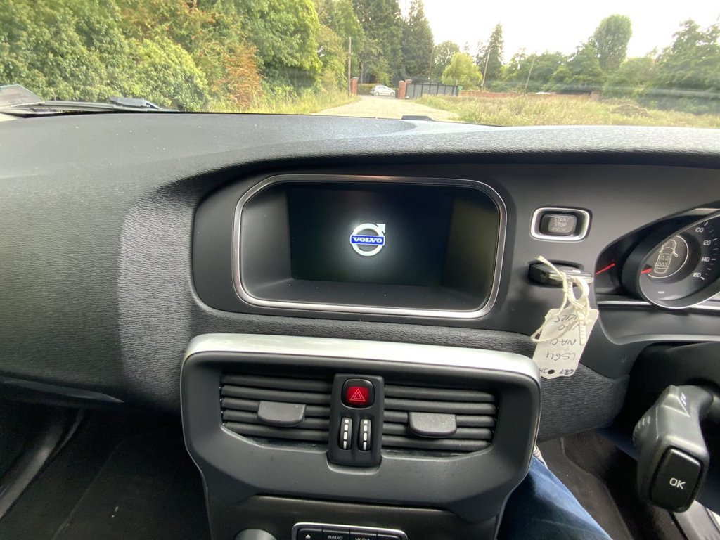 Used Volvo V40 2014 for sale - 75597295: Photo 22