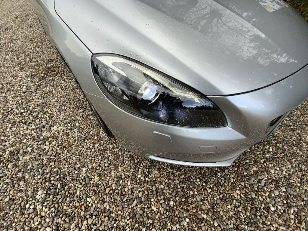 Used Volvo V40 2014 for sale - 75597295: Photo 30