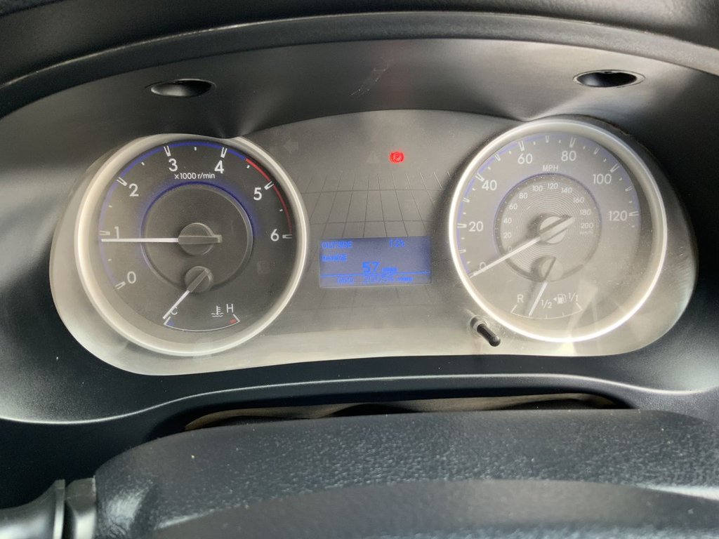 Used Toyota Hilux 2019 for sale - 75698227: Photo 19