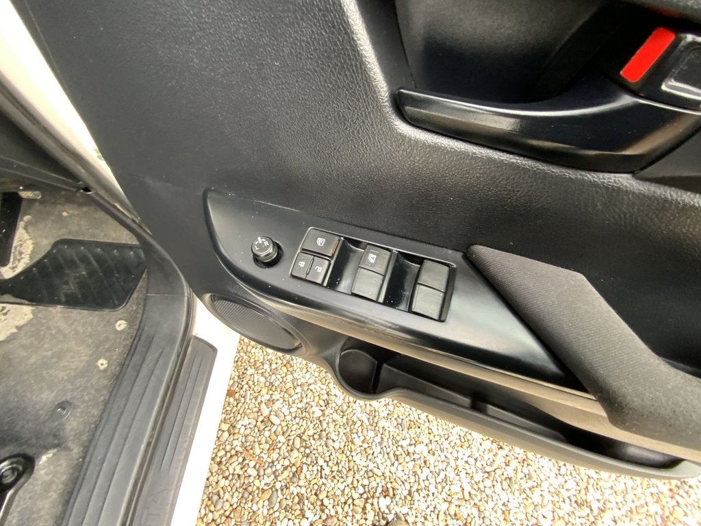 Used Toyota Hilux 2019 for sale - 75698227: Photo 34