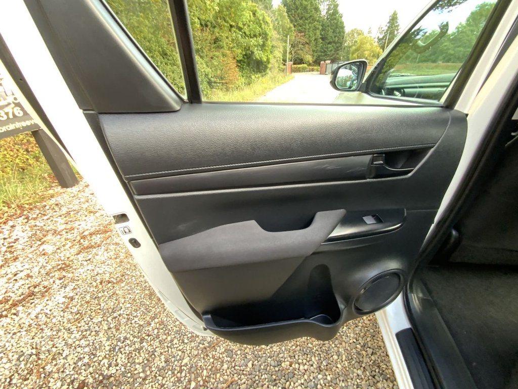 Used Toyota Hilux 2019 for sale - 75698227: Photo 42