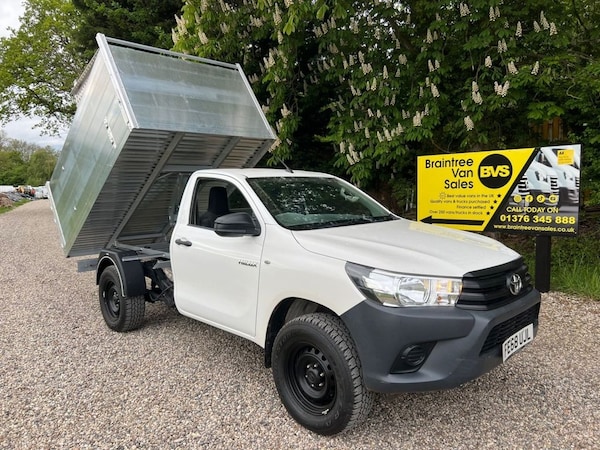 Used Toyota Hilux 2019 for sale - 75698227: Photo 6