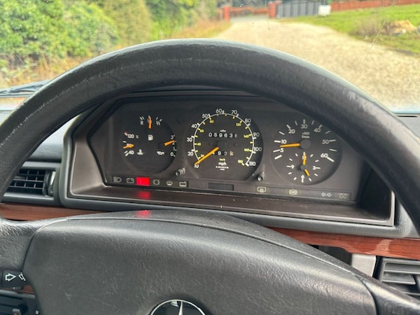 Used Mercedes-Benz G Class 1993 for sale - 76261449: Photo 13