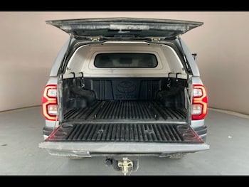 Used Toyota Hilux 2022 for sale - 79385268: Photo