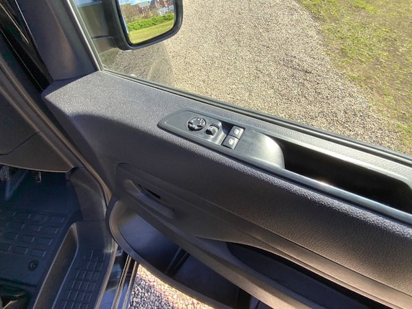 Used Vauxhall Vivaro 2023 for sale - 74162646: Photo 31