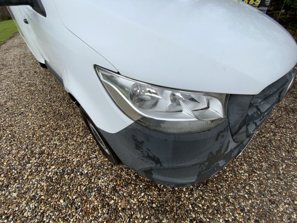 Used Mercedes-Benz Sprinter 2019 for sale - 76323625: Photo 35