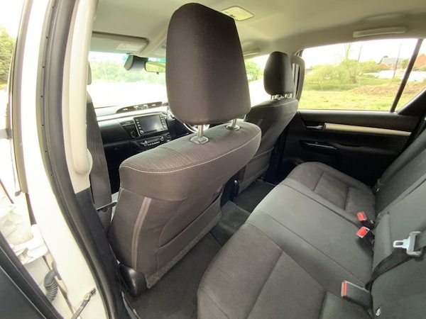 Used Toyota Hilux 2021 for sale - 74659492: Photo 13