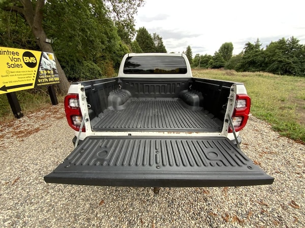 Used Toyota Hilux 2021 for sale - 74659492: Photo 21