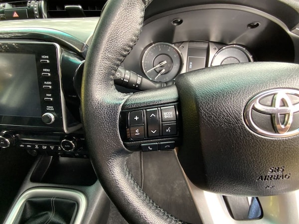 Used Toyota Hilux 2021 for sale - 74659492: Photo 31