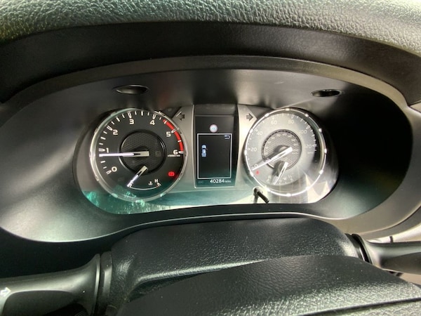 Used Toyota Hilux 2021 for sale - 74659492: Photo 38