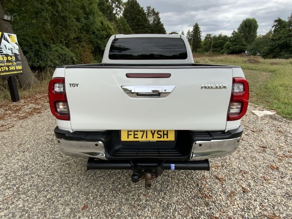 Used Toyota Hilux 2021 for sale - 74659492: Photo 5