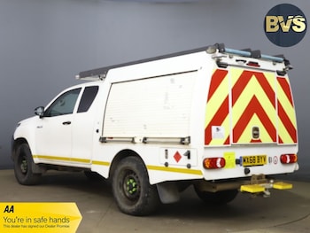 Used Toyota Hilux 2018 for sale - 79592104: Photo