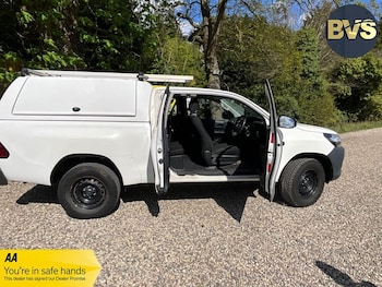 Used Toyota Hilux 2018 for sale - 78306207: Photo