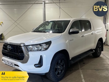 Used Toyota Hilux 2023 for sale - 79250081: Photo
