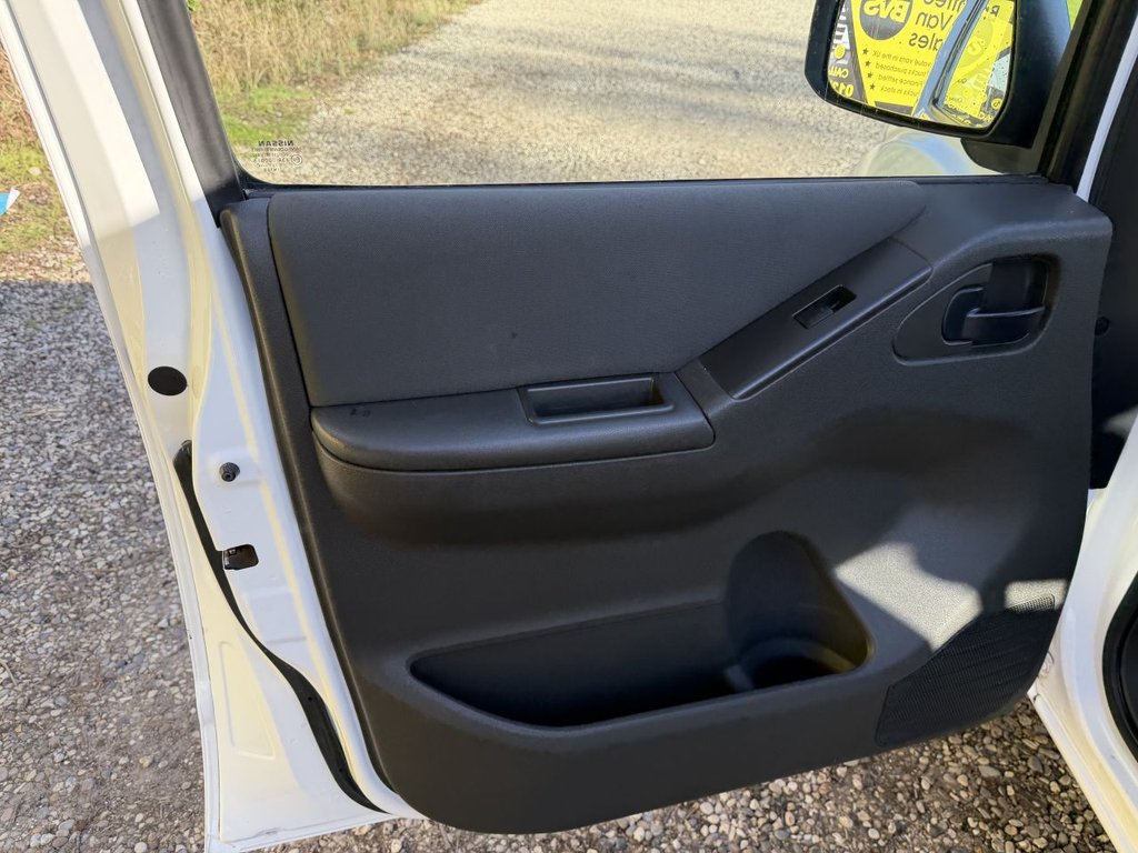 Used Nissan Navara 2014 for sale - 77614247: Photo 10