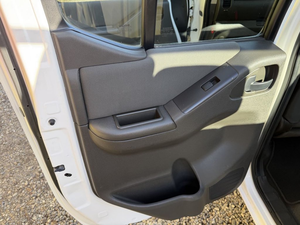 Used Nissan Navara 2014 for sale - 77614247: Photo 11