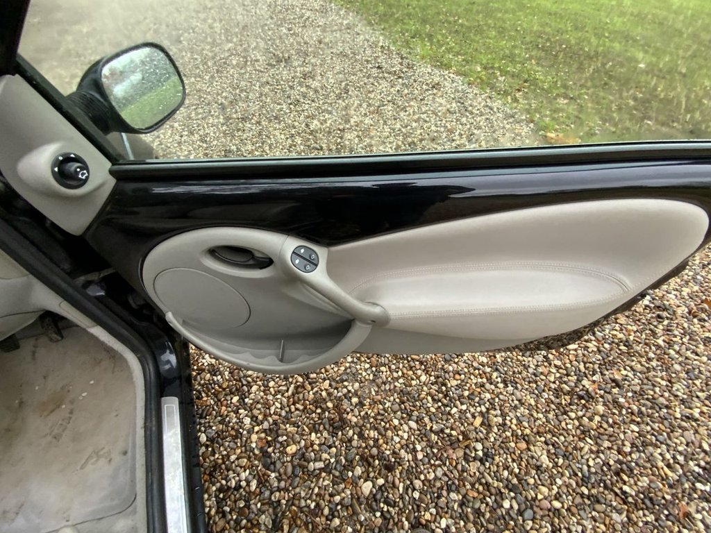 Used Ford Ka 2001 for sale - 76820562: Photo 19