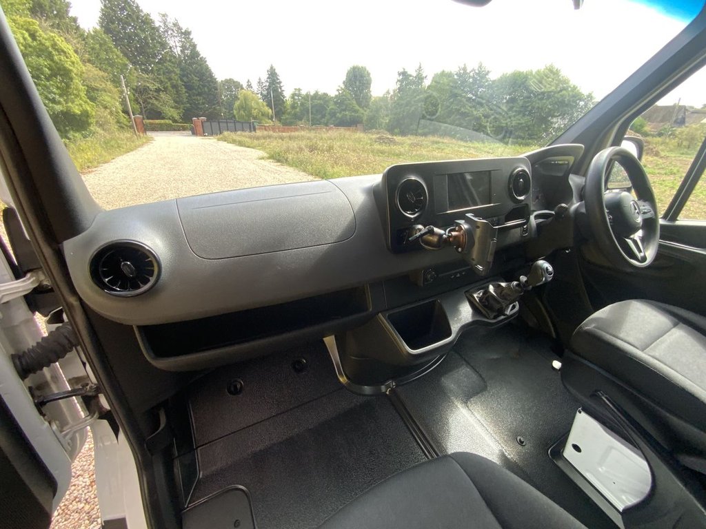 Used Mercedes-Benz Sprinter 2018 for sale - 76080359: Photo 10