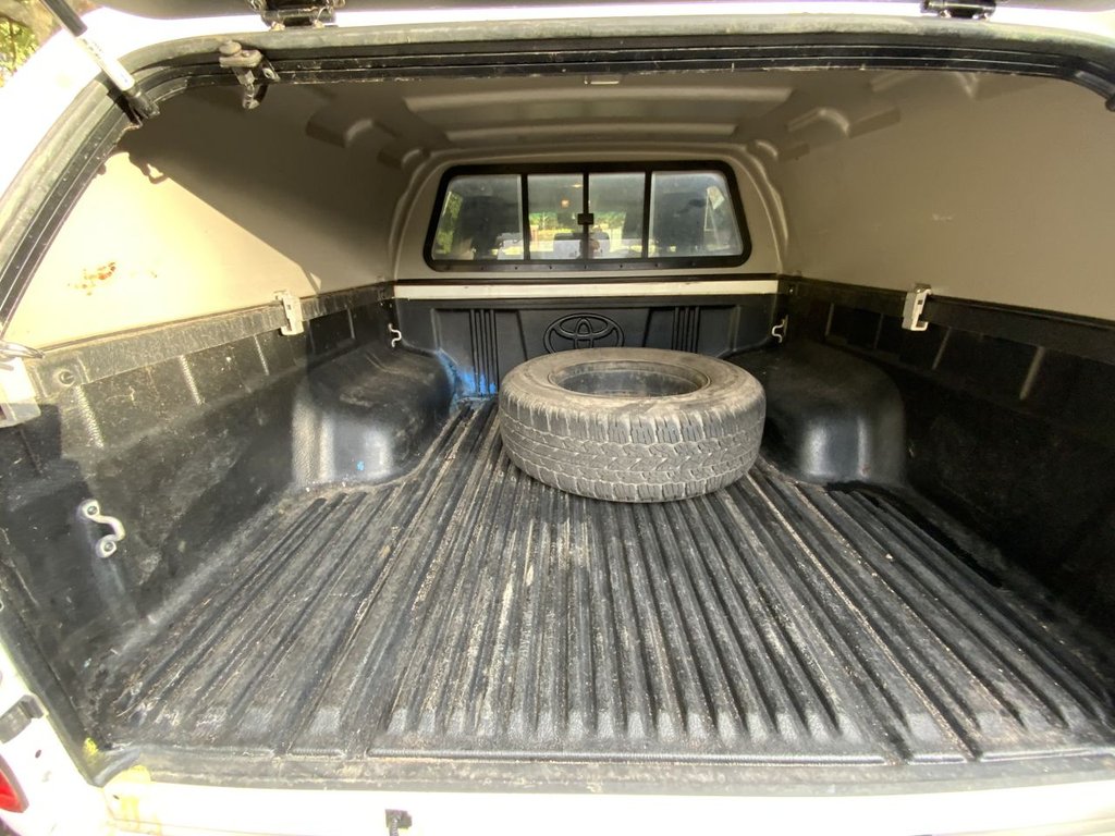 Used Toyota Hilux 2023 for sale - 76338646: Photo 16