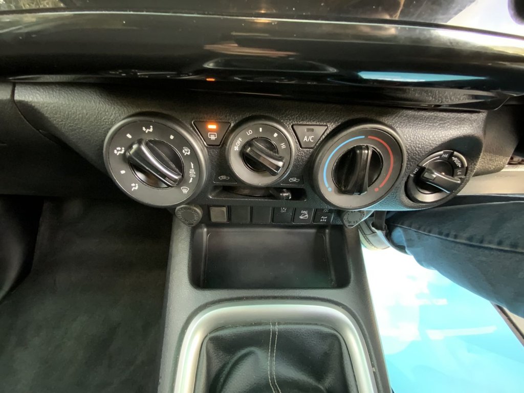 Used Toyota Hilux 2023 for sale - 76338646: Photo 29