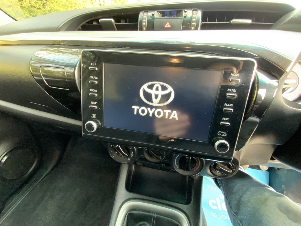 Used Toyota Hilux 2023 for sale - 76338646: Photo 31