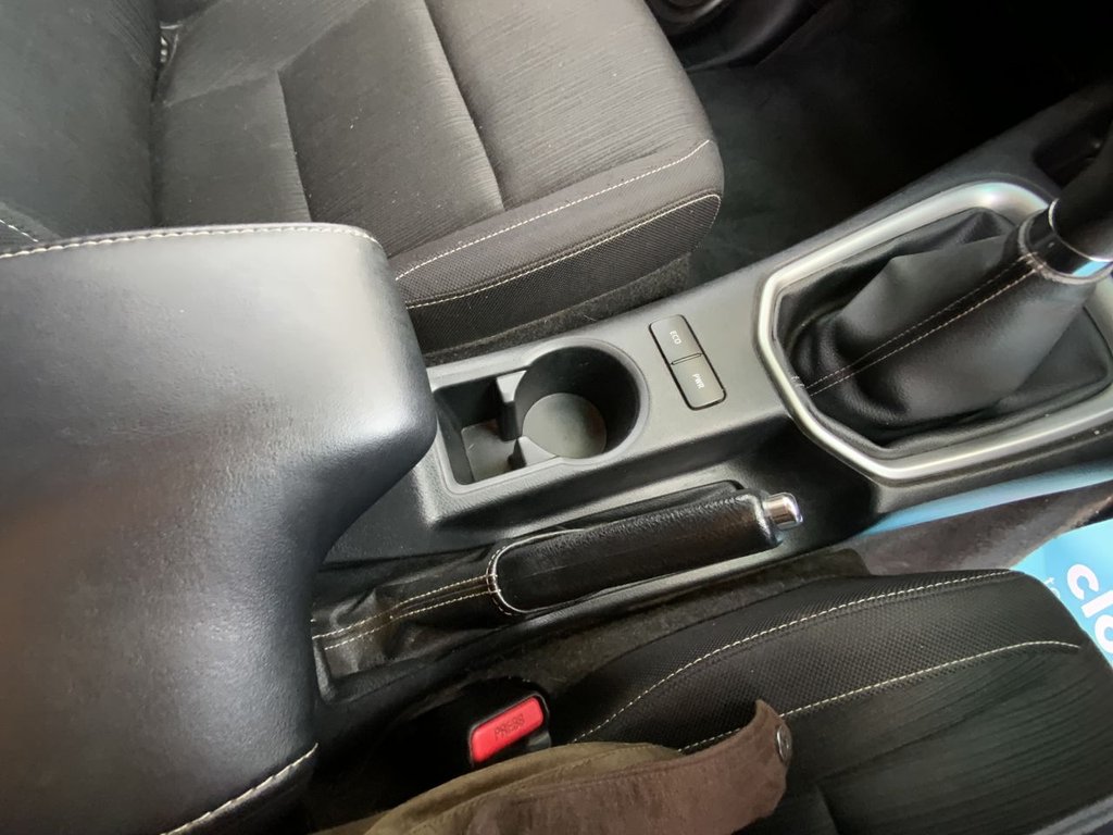 Used Toyota Hilux 2023 for sale - 76338646: Photo 34