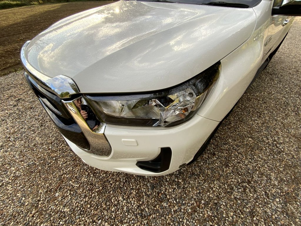 Used Toyota Hilux 2023 for sale - 76338646: Photo 48