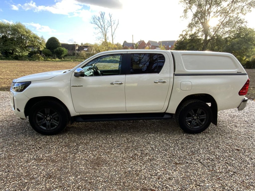 Used Toyota Hilux 2023 for sale - 76338646: Photo 8