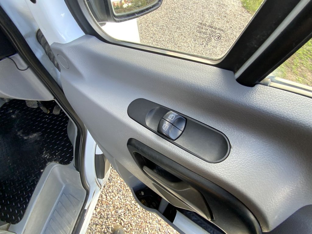 Used Mercedes-Benz Sprinter 2016 for sale - 76023841: Photo 35