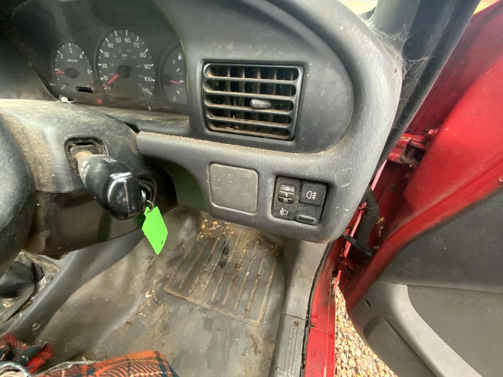 Used Mazda B2500 1999 for sale - 76474679: Photo 16