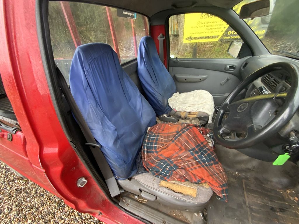 Used Mazda B2500 1999 for sale - 76474679: Photo 19