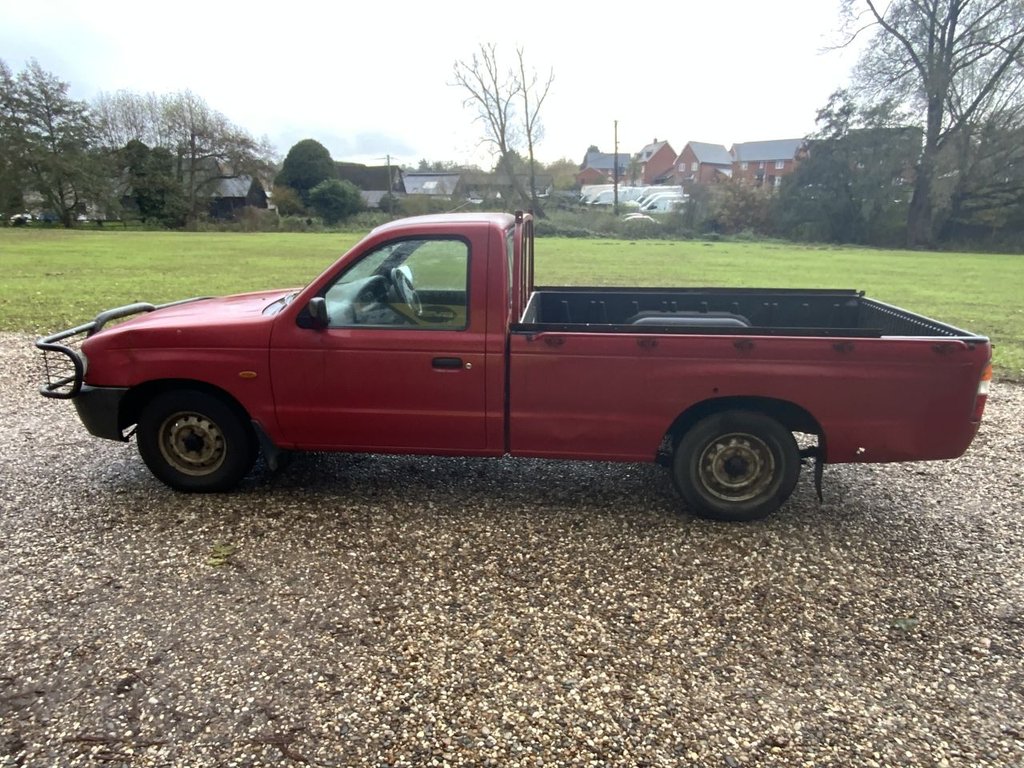 Used Mazda B2500 1999 for sale - 76474679: Photo 8