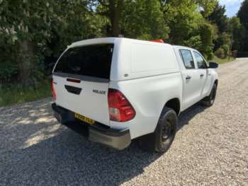 Used Toyota Hilux 2016 for sale - 74702265: Photo