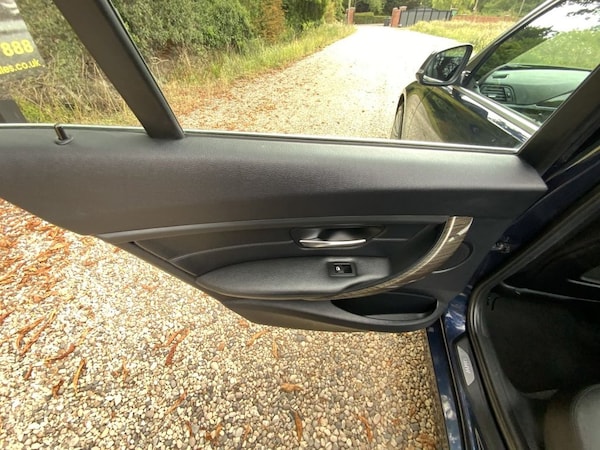 Used BMW 3 Series 2012 for sale - 76255947: Photo 16