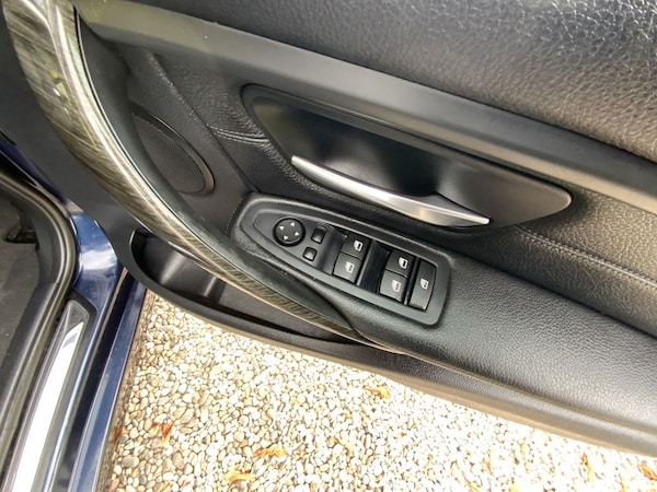 Used BMW 3 Series 2012 for sale - 76255947: Photo 19
