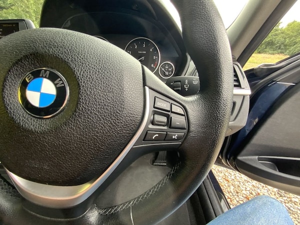 Used BMW 3 Series 2012 for sale - 76255947: Photo 27